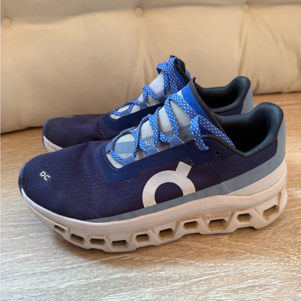 ON Cloudmonster